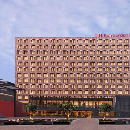 Hilton Garden Inn Bengaluru Embassy Manyata Business Park ภายนอก รูปภาพ