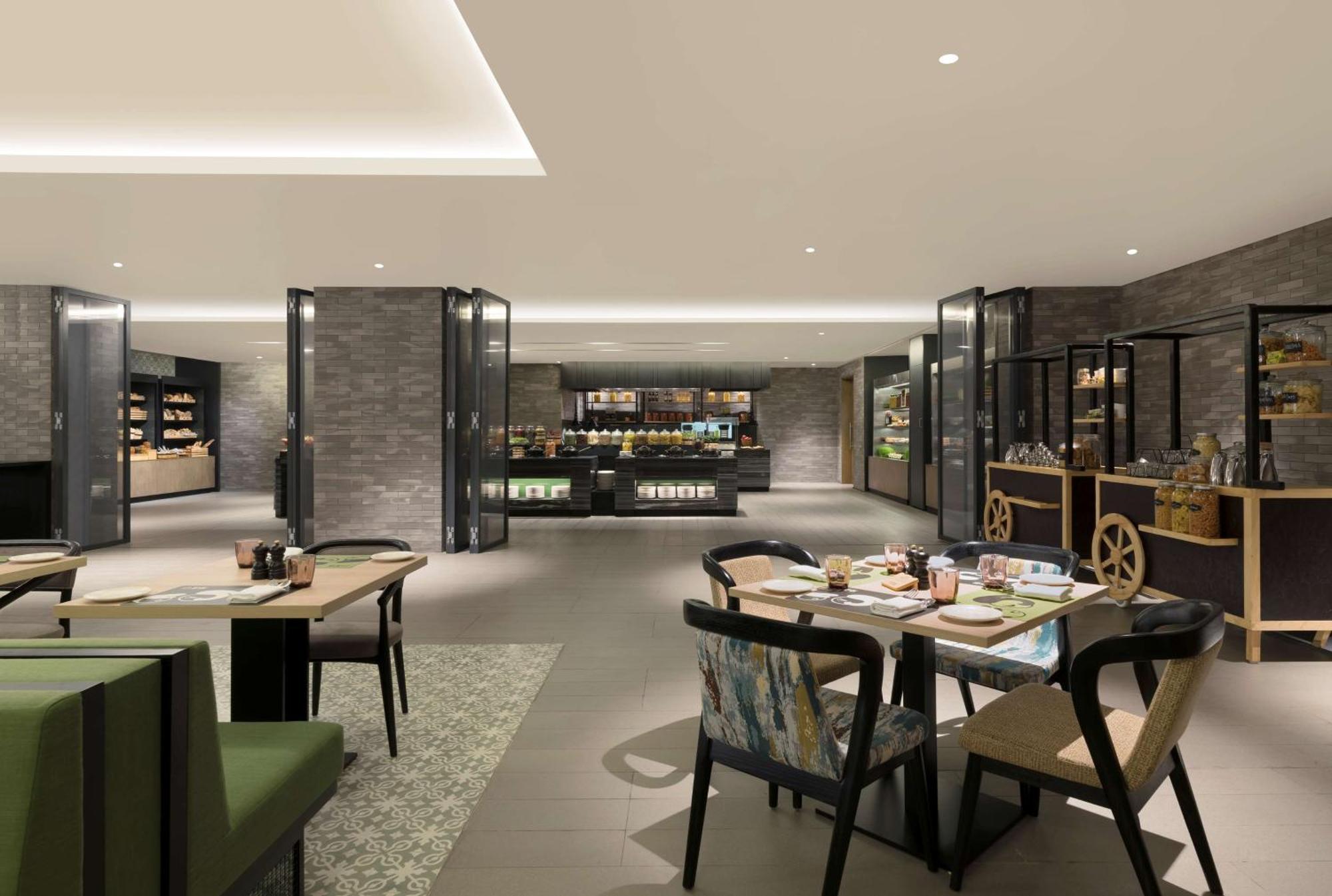 Hilton Garden Inn Bengaluru Embassy Manyata Business Park ภายนอก รูปภาพ